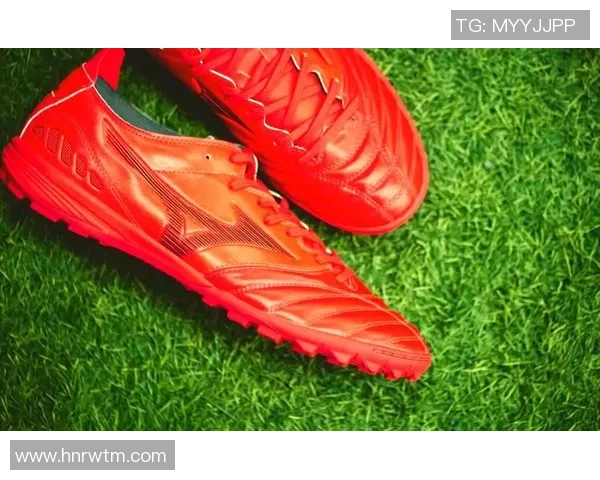 球星个性化定制足球鞋背后的设计理念与市场趋势分析